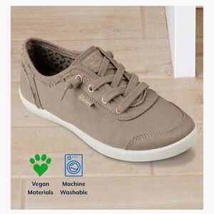Sketchers Bobs B cute vegan taupe size 7 wide shoes